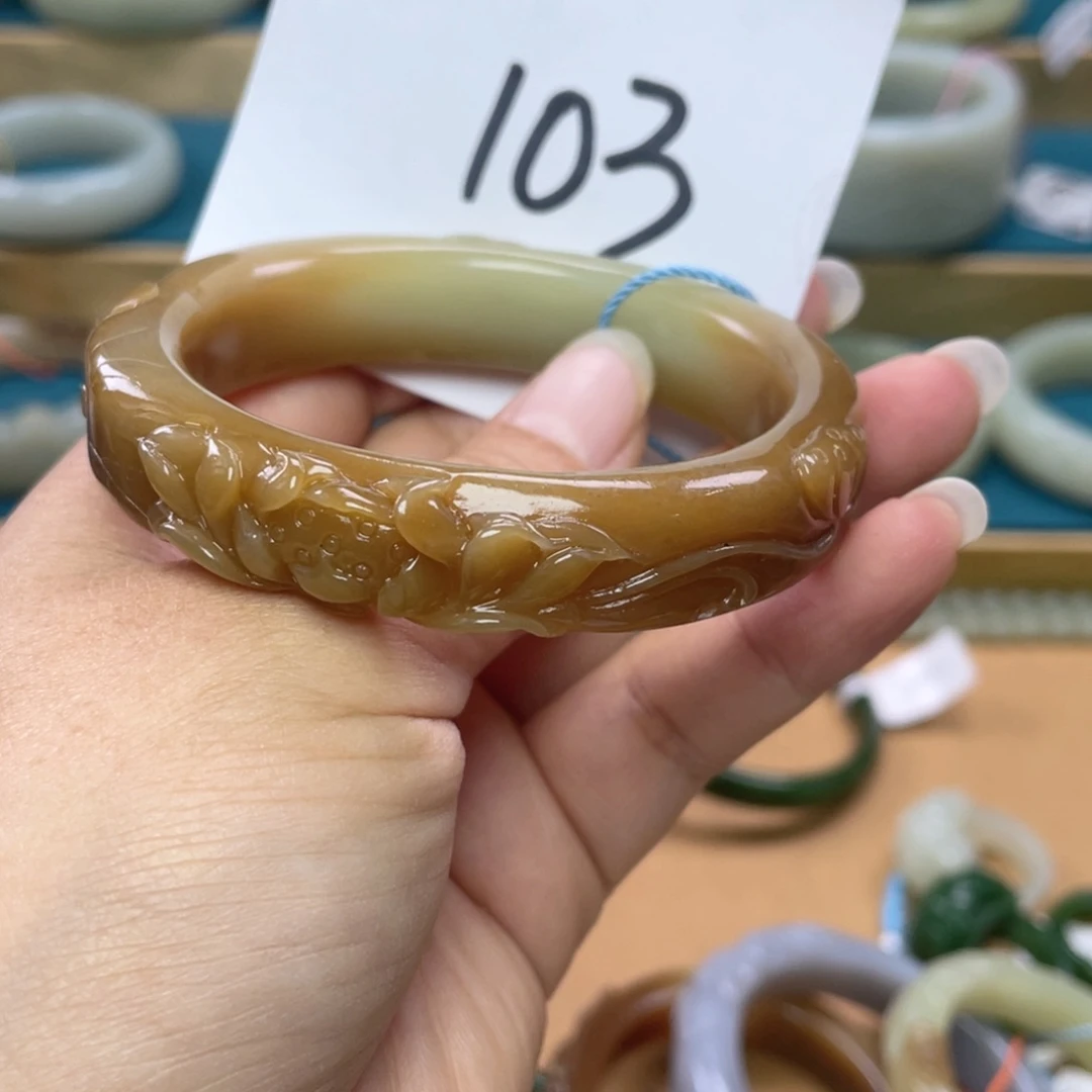 未镶嵌手镯和田玉圈口57