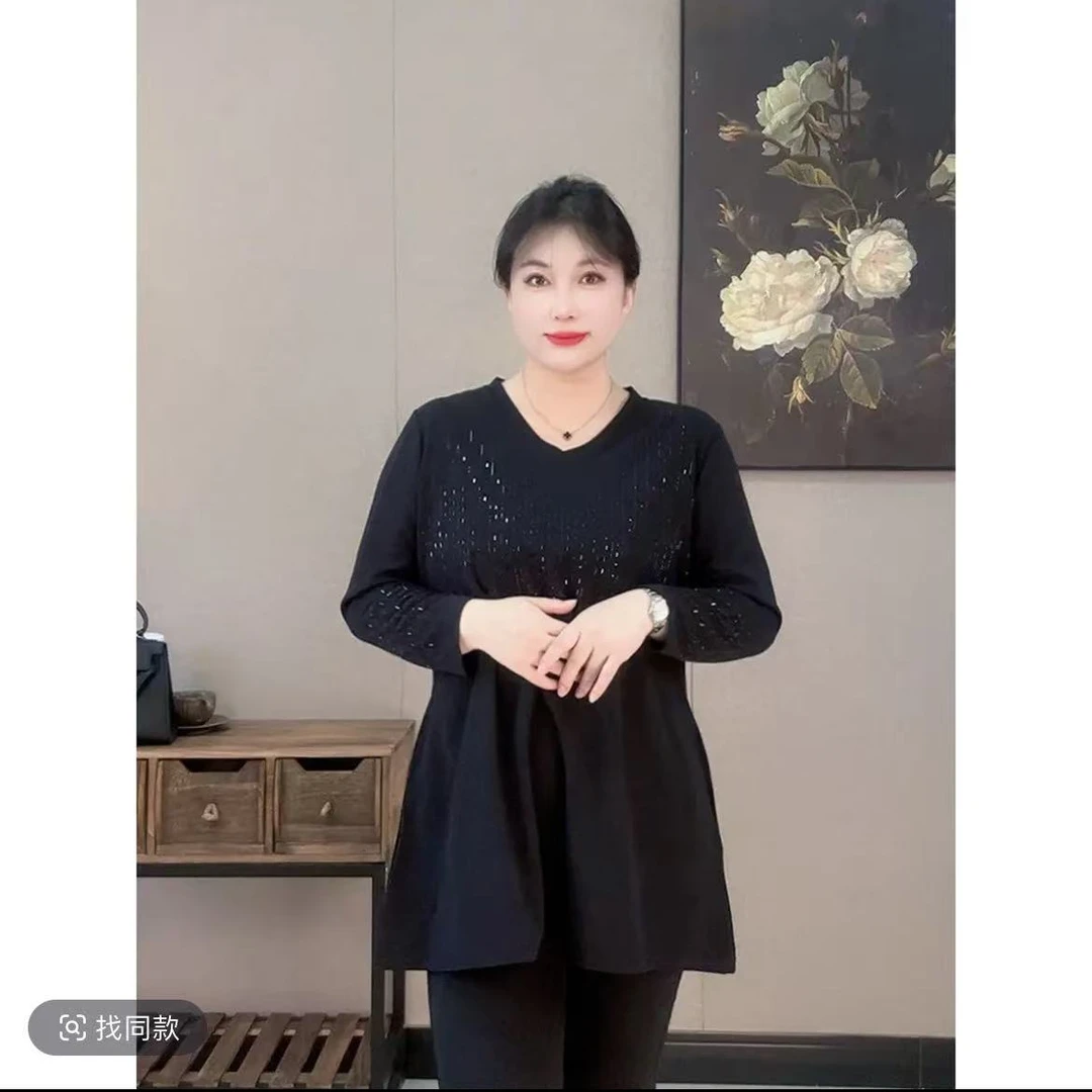 12秋季大码打底衫2627显瘦气质卫衣长袖简约新款微胖遮肉