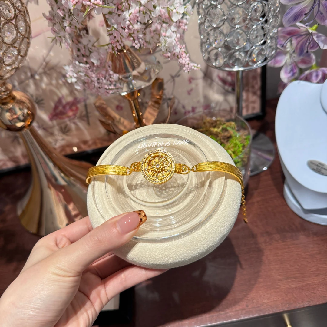 镀K金LIGHTNINGPARK 新中式幸运马车罗盘轻奢手链