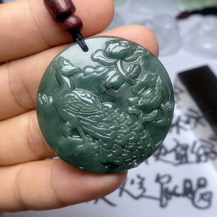 颈饰未镶嵌翡翠翡翠