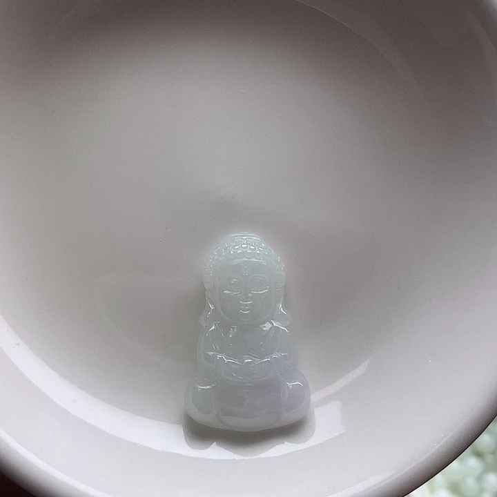 翡翠散珠宝宝佛1个