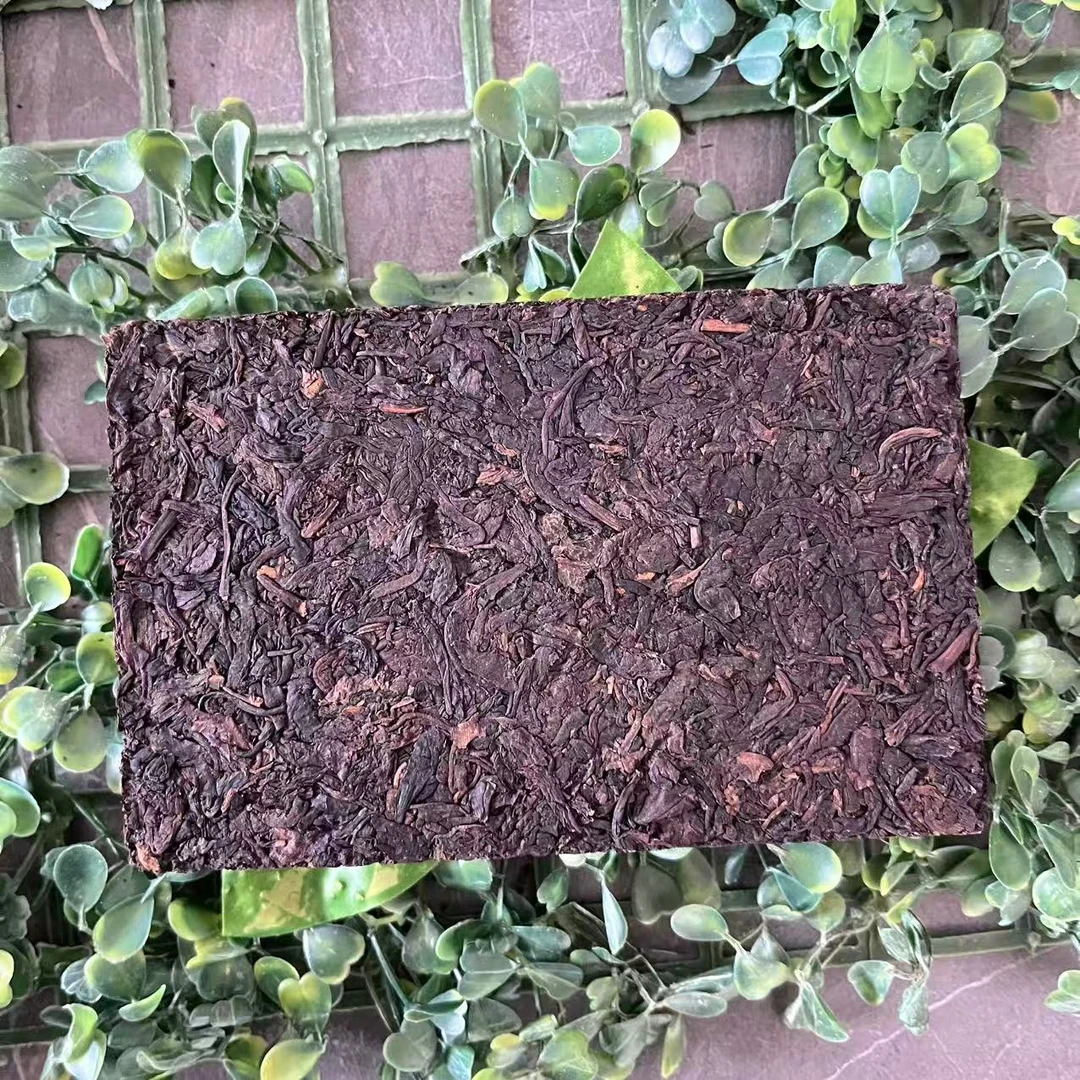 雨腾古茶 中H千N老六B"全T 全R"268g/砖（11月18）