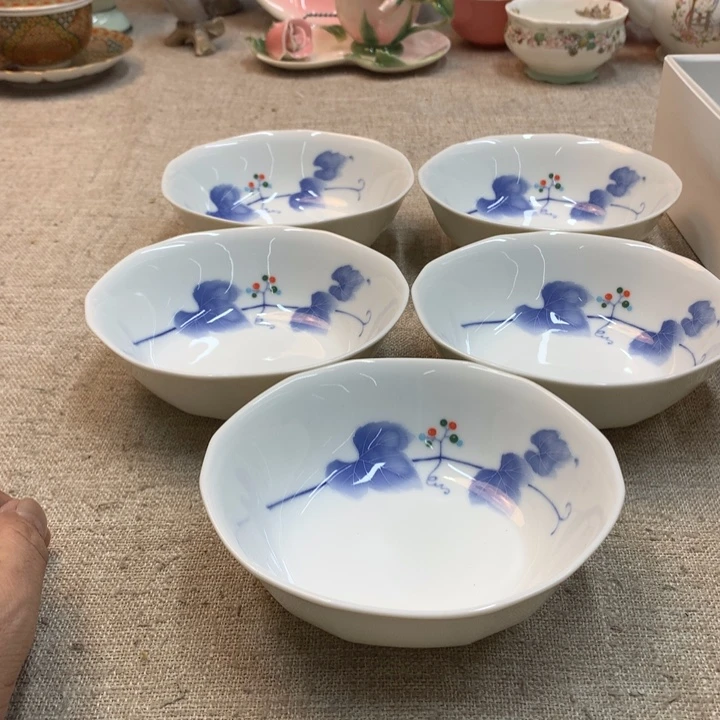 金瓷阁家的美丽瓷器