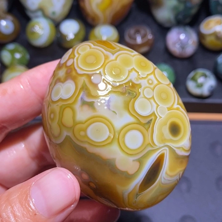 未镶嵌玛瑙/玉髓珠宝半成品11