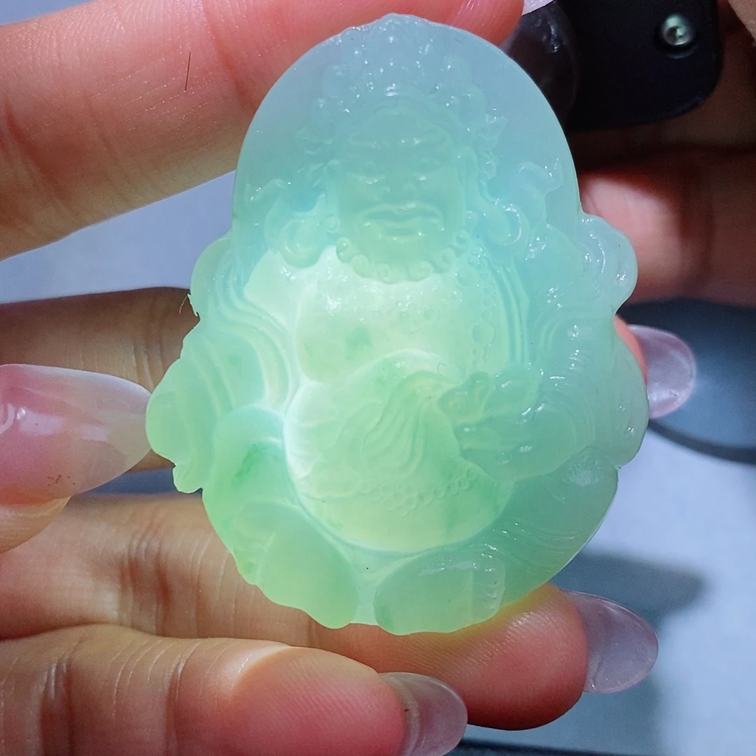 定制翡翠未镶嵌翡翠
