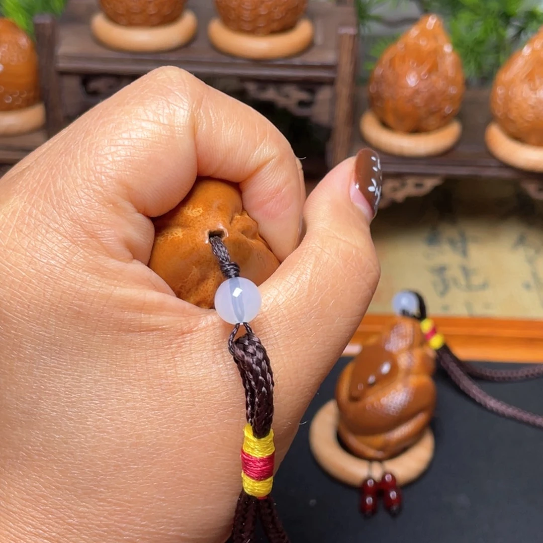 橄榄核吊坠三面穿配