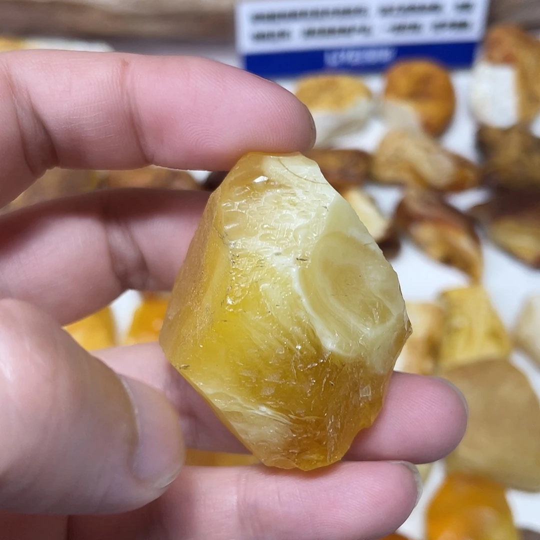 定制琥珀未镶嵌原矿琥珀