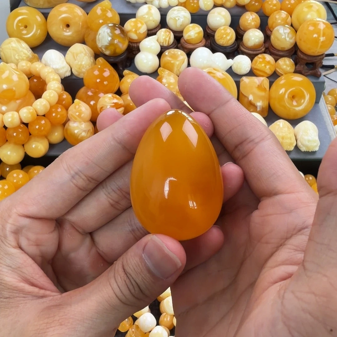 琥珀未镶嵌珠宝奇石