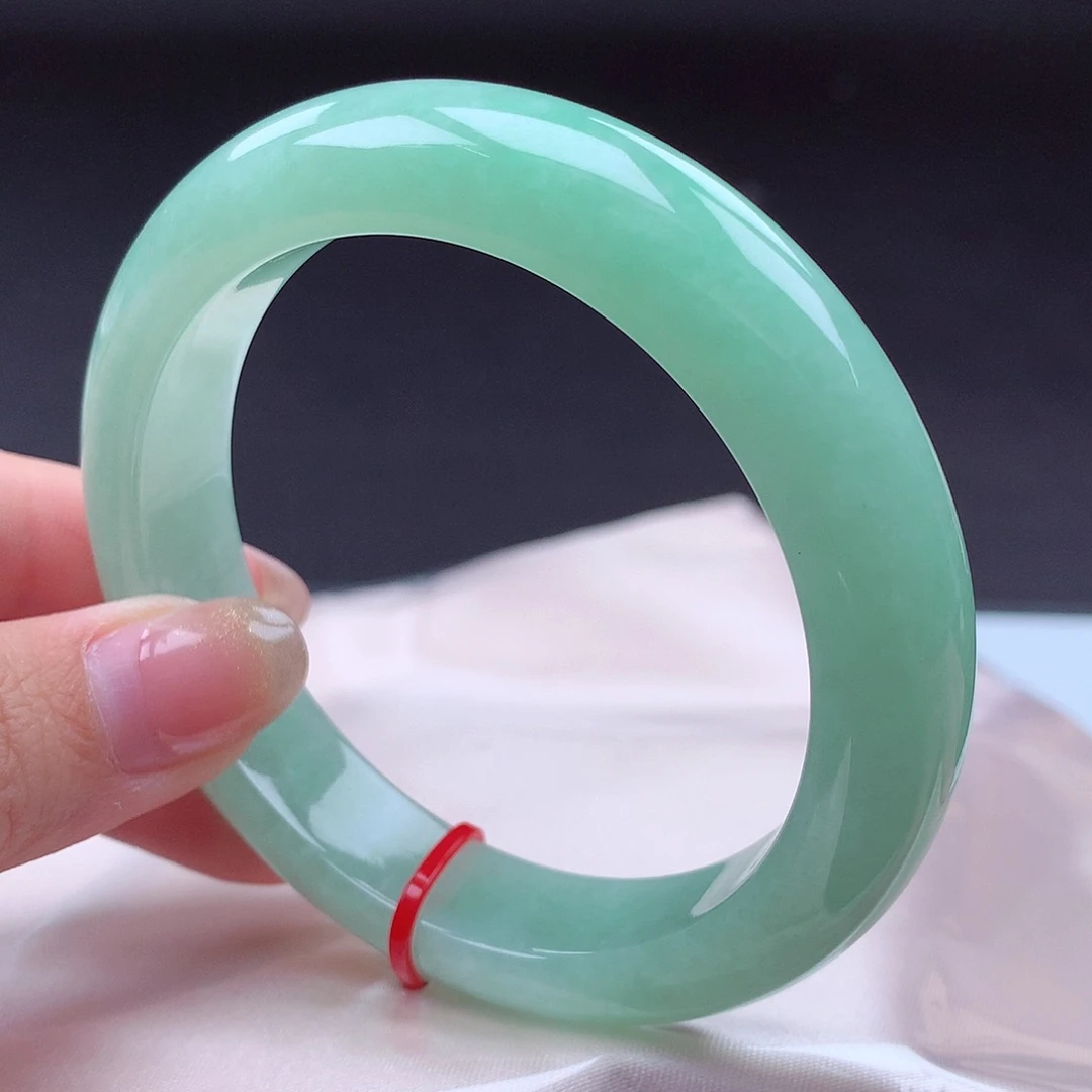 翡翠未镶嵌手镯002067 手镯