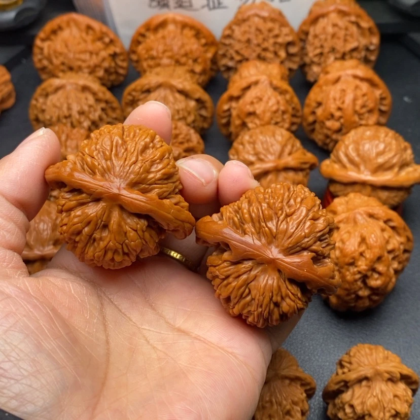 【闪购商品】文玩核桃把件45楼子