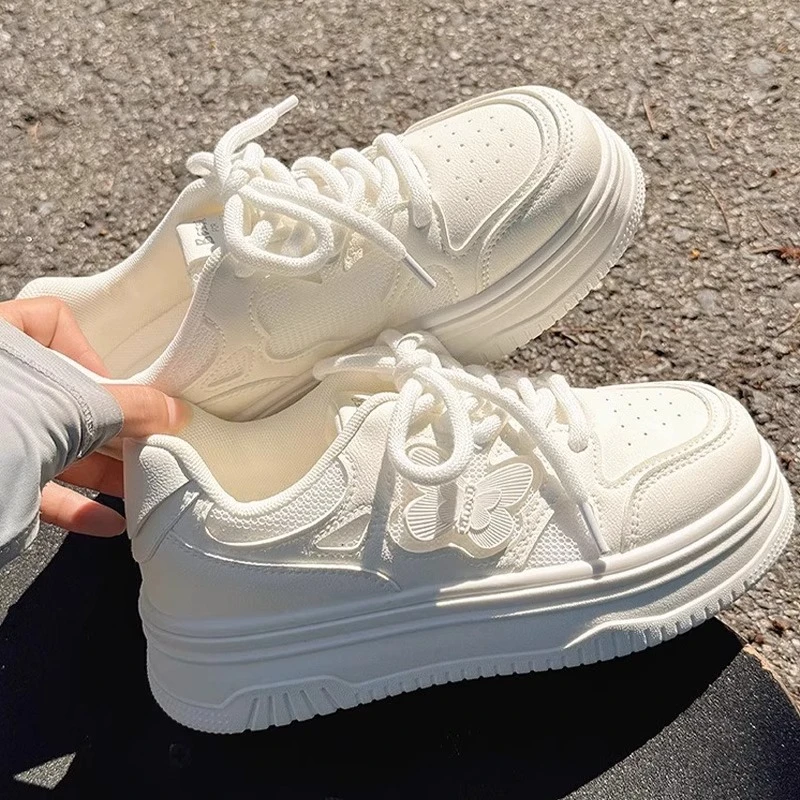 女童鞋子2025新款春秋儿童运动板鞋女孩透气网面软底时尚学生白鞋