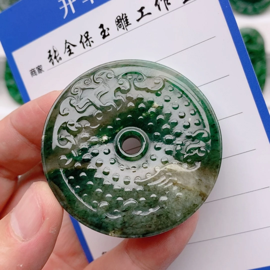 独山玉颈饰未镶嵌山*经