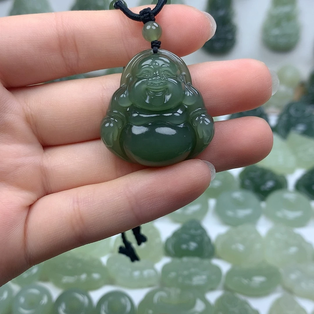 【闪购商品】颈饰未镶嵌和田玉捞****亮