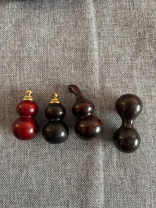 精美檀木手盘钥匙扣摆件（1个）