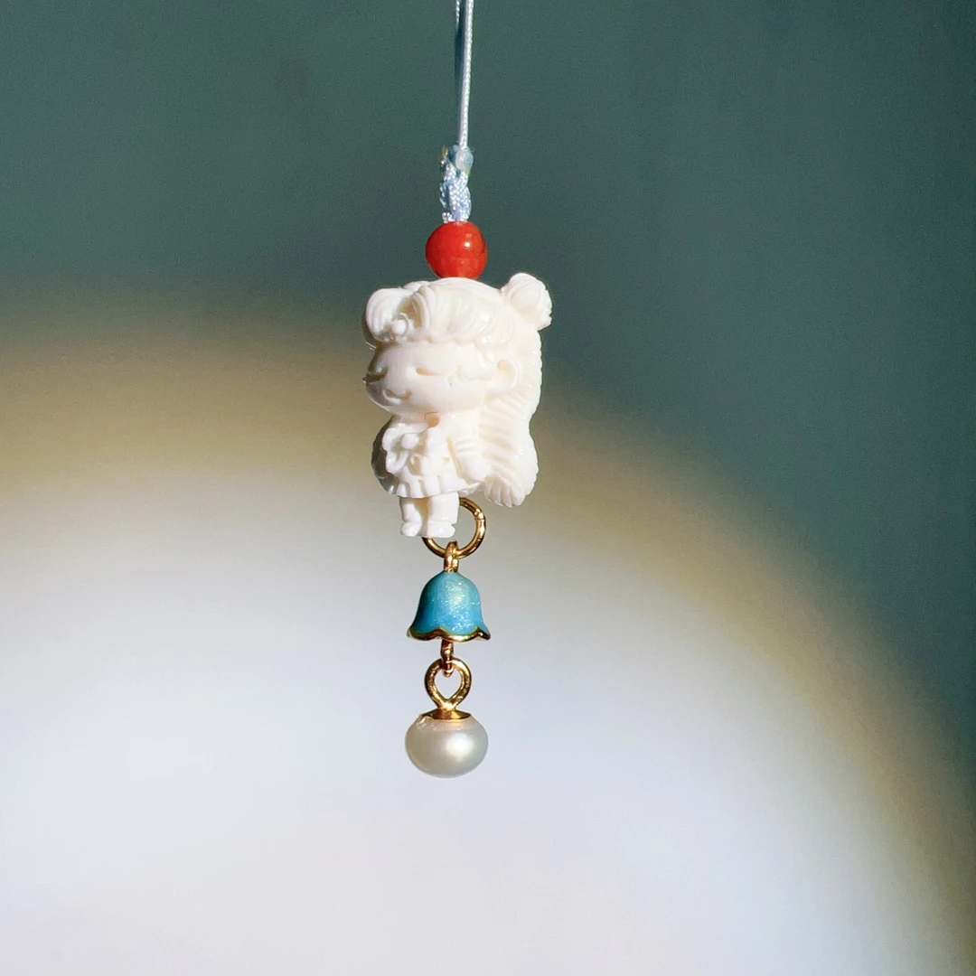 天然猛犸牙美少女手机挂坠