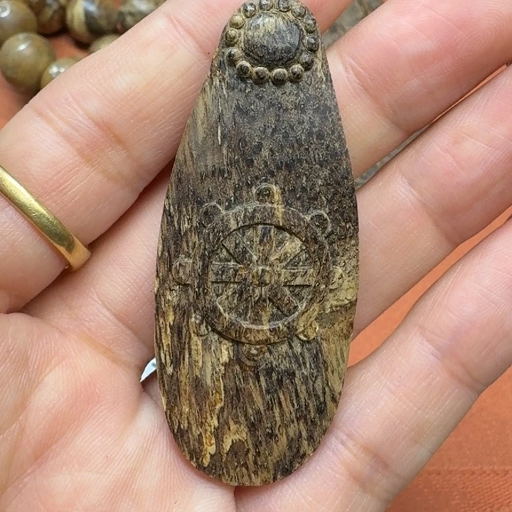 沉香吊坠馨安居沉香定制款