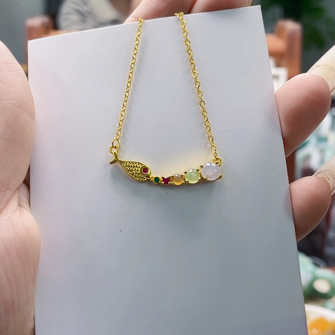 翡翠未镶嵌颈饰天然翡翠Ａ货