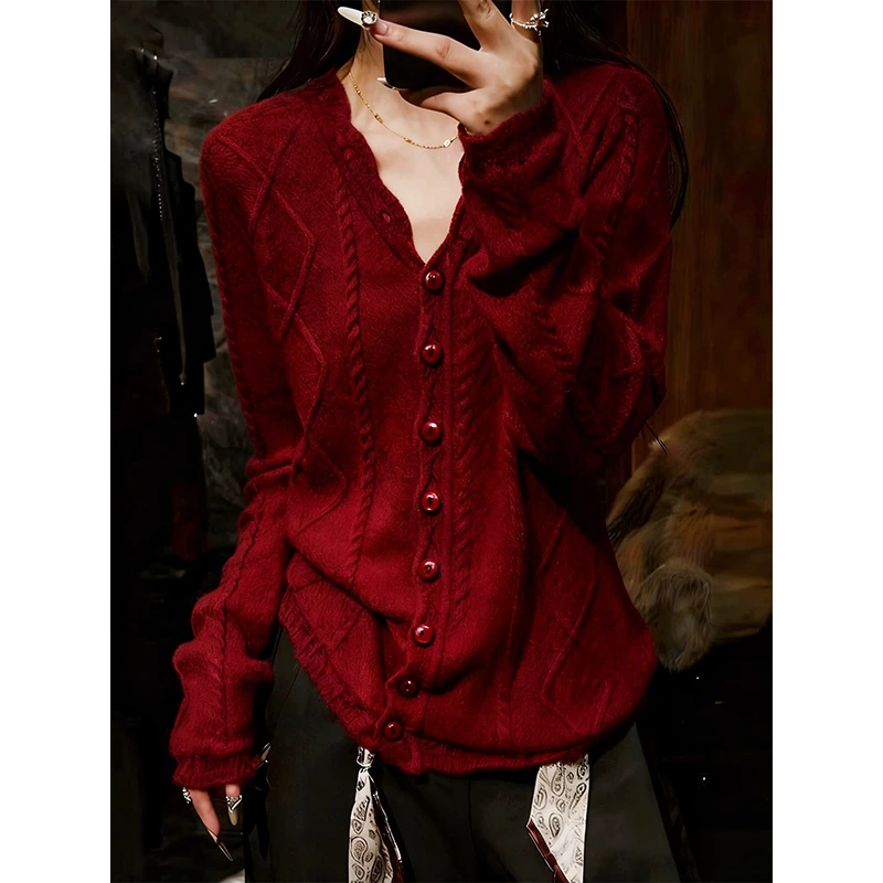 红色V领长袖针织开衫女2025年秋冬新款复古菱格洋气百搭休闲上衣