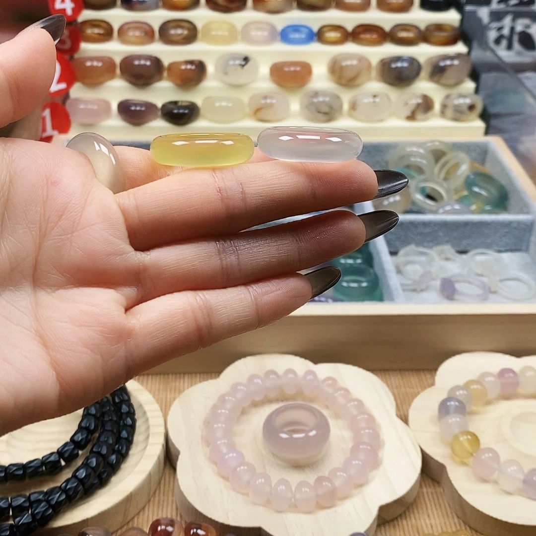 微***^玛瑙/玉髓未镶嵌戒指