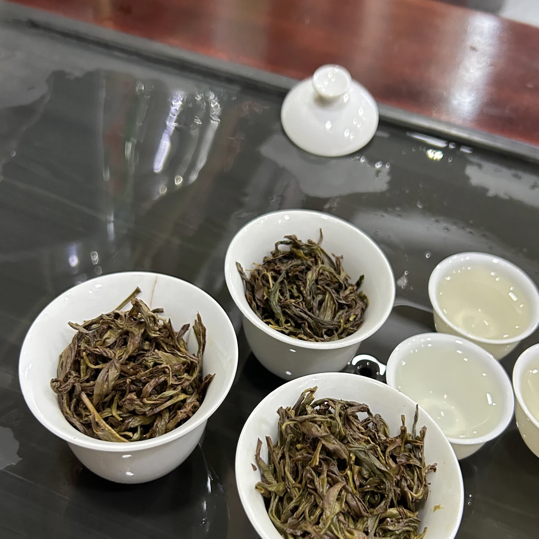 入门口粮茶凤凰单丛清、浓组合罐装自选