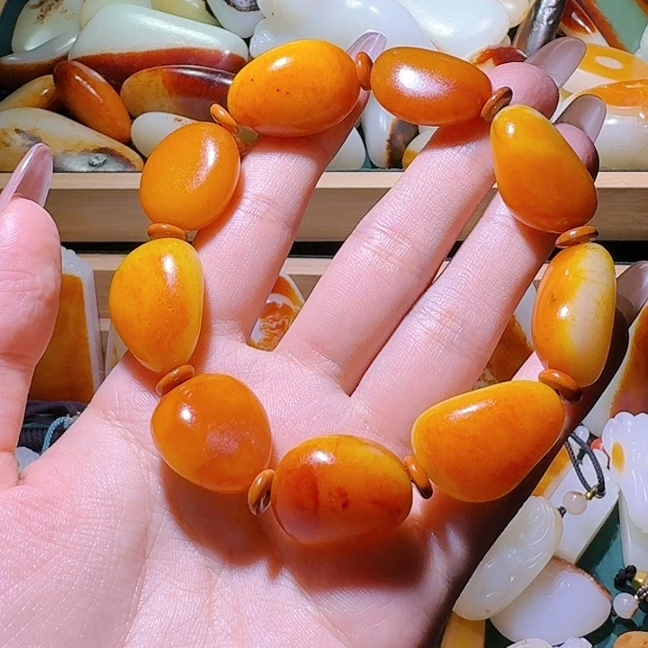 和田玉挂件未镶嵌虎**蓉