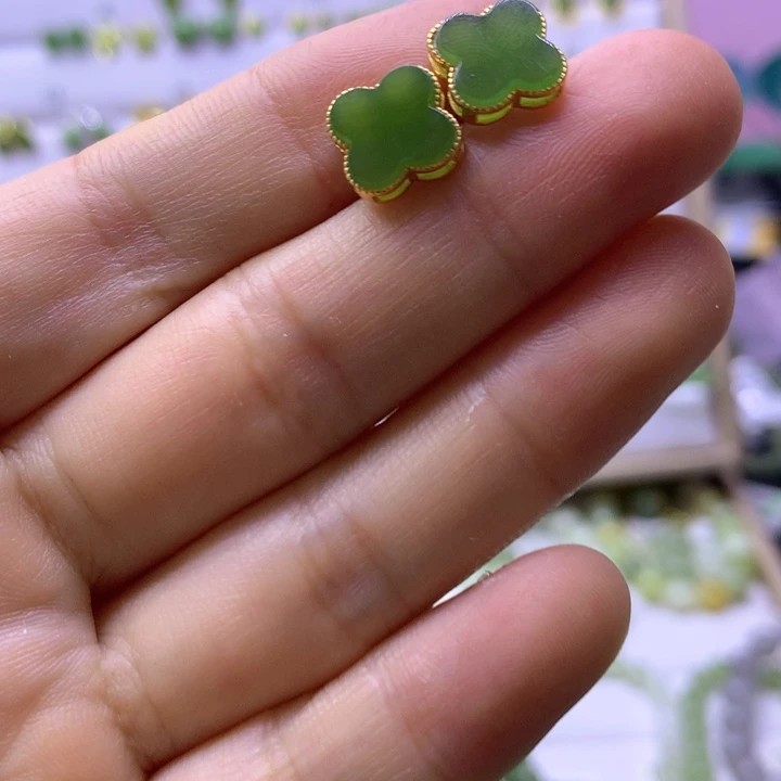 和田玉银S925镶嵌耳饰