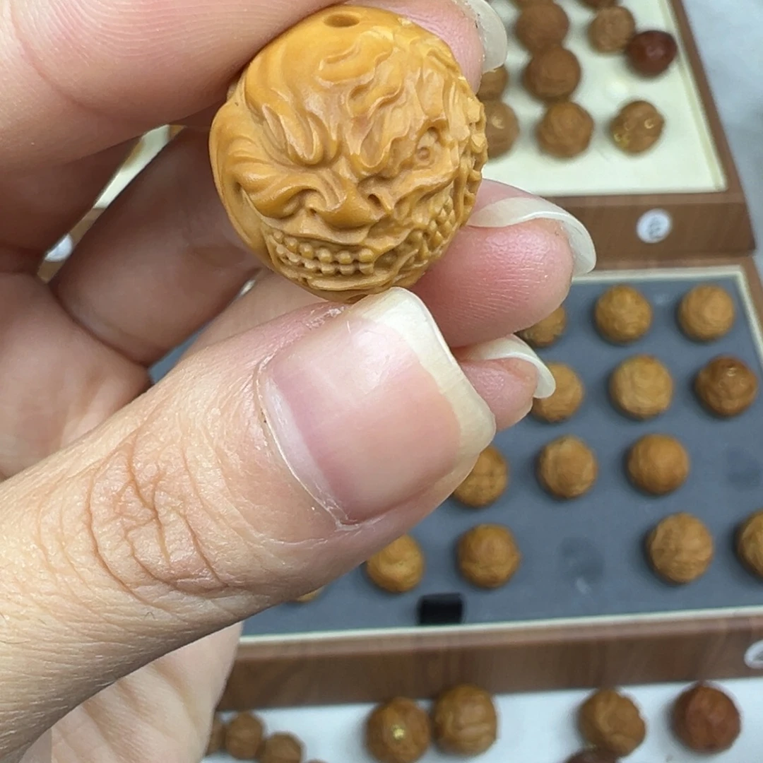吊坠猴头核桃腐化恶僧