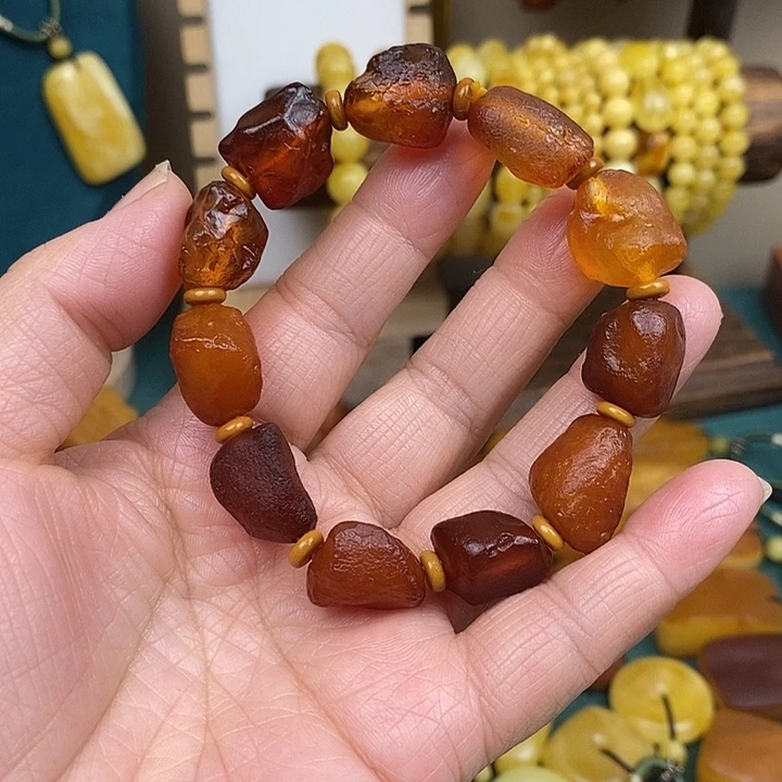 Z***L蜜蜡未镶嵌颈饰手串