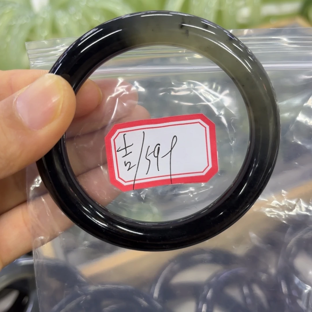 吉***宇蛇纹石玉未镶嵌天然岫玉手镯