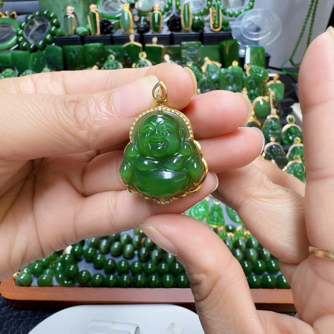 和田玉（碧玉）颈饰18K金镶嵌