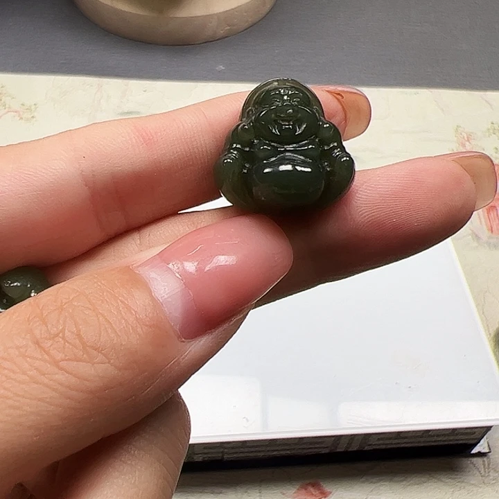 和田玉未镶嵌颈饰13