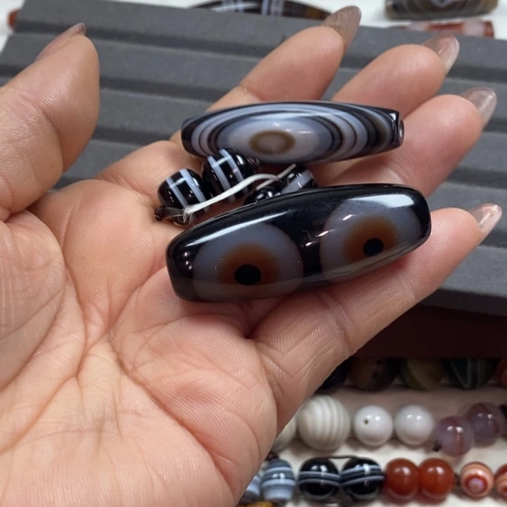 玛瑙/玉髓吊坠未镶嵌赵*屹