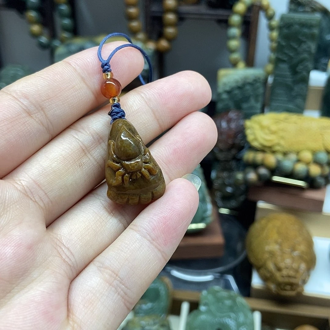 岫岩河磨玉（透闪石质玉）未镶嵌挂件