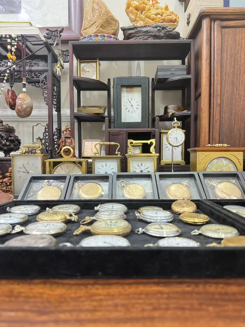 女石英小怀表金色复古撤柜库存商品