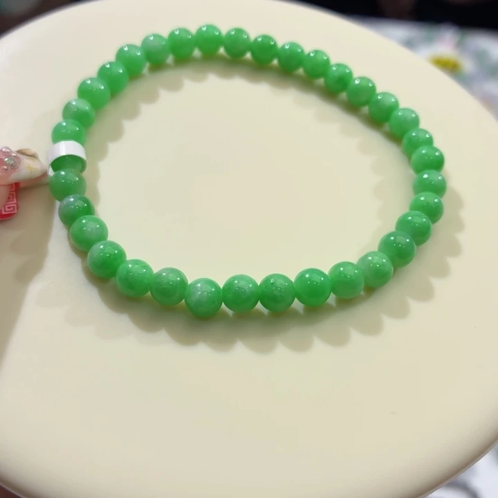 翡翠未镶嵌手链冰胶阳绿卡5.6