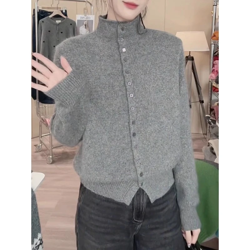 单排扣半高领针织衫女春秋2025新款宽松显瘦内搭开衫毛衣灰色上衣