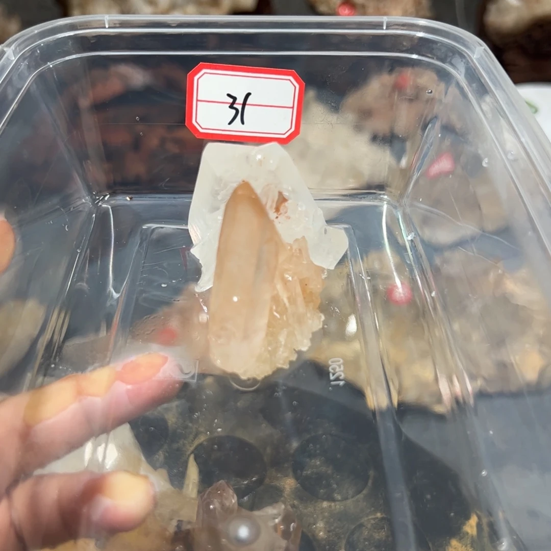 我***海未镶嵌珠宝半成品水晶