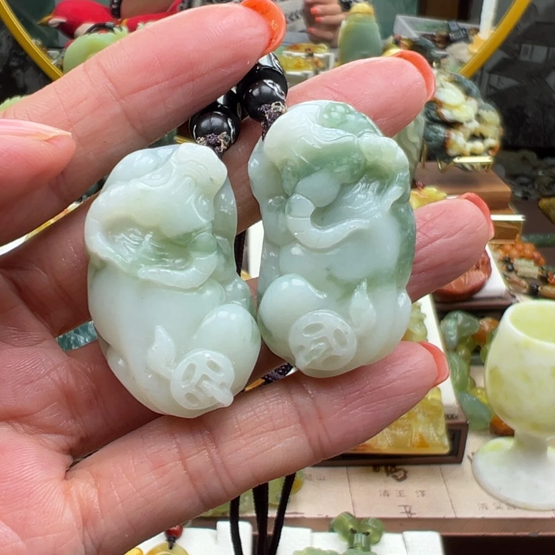 岫玉未镶嵌挂件挂件