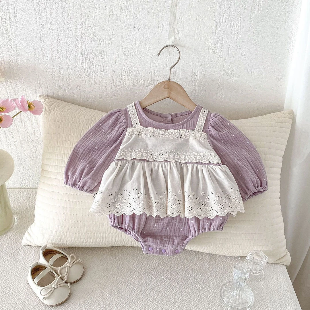 春秋季新款婴儿女宝宝可爱长袖蕾丝拼接哈衣裙满月周岁三角爬服潮