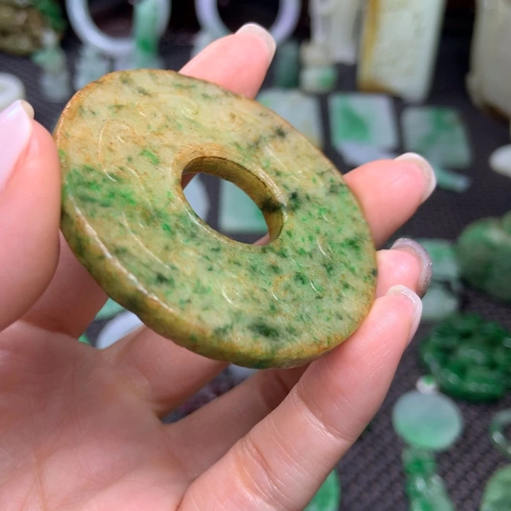 翡翠挂件未镶嵌?****?清