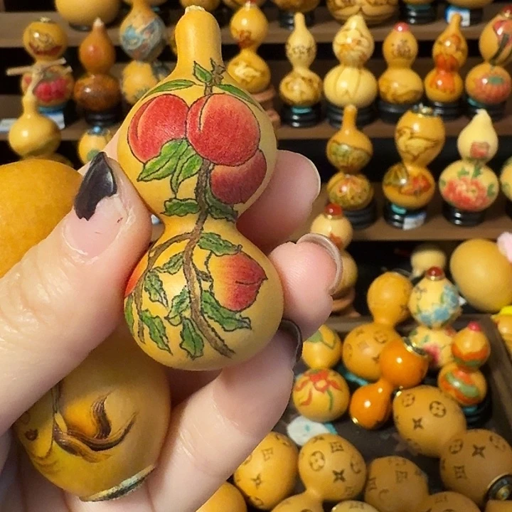 ****n陶瓷葫芦绕指手把件