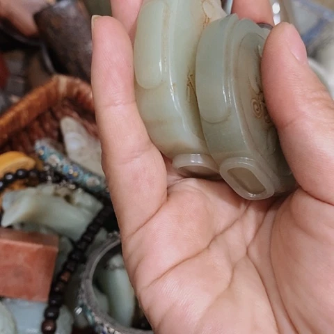 刘*传小物件一个 小物件