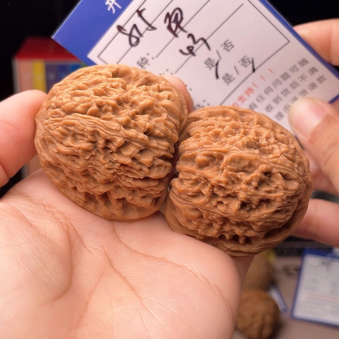核桃文玩手捻核桃815