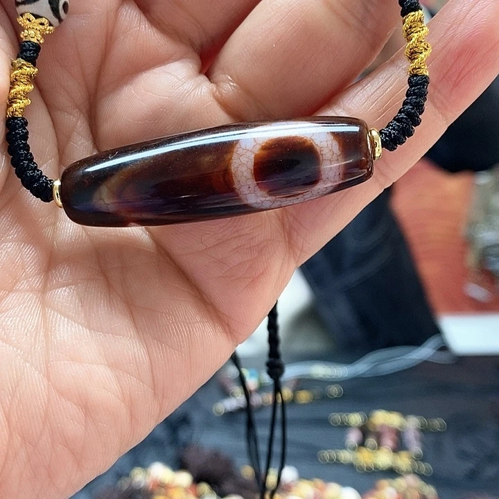 玛瑙/玉髓颈饰合金