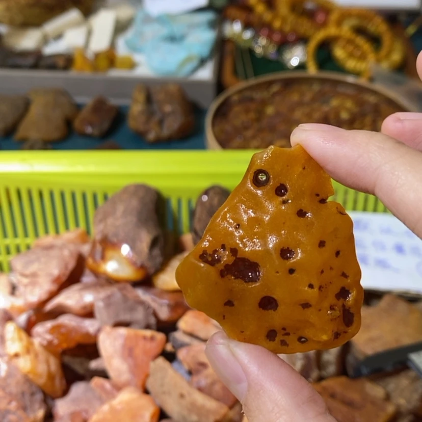 【闪购商品】琥珀珠宝奇石未镶嵌