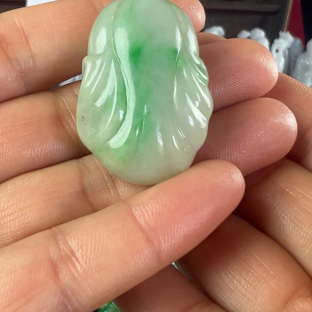 翡翠未镶嵌项圈天然翡翠挂件