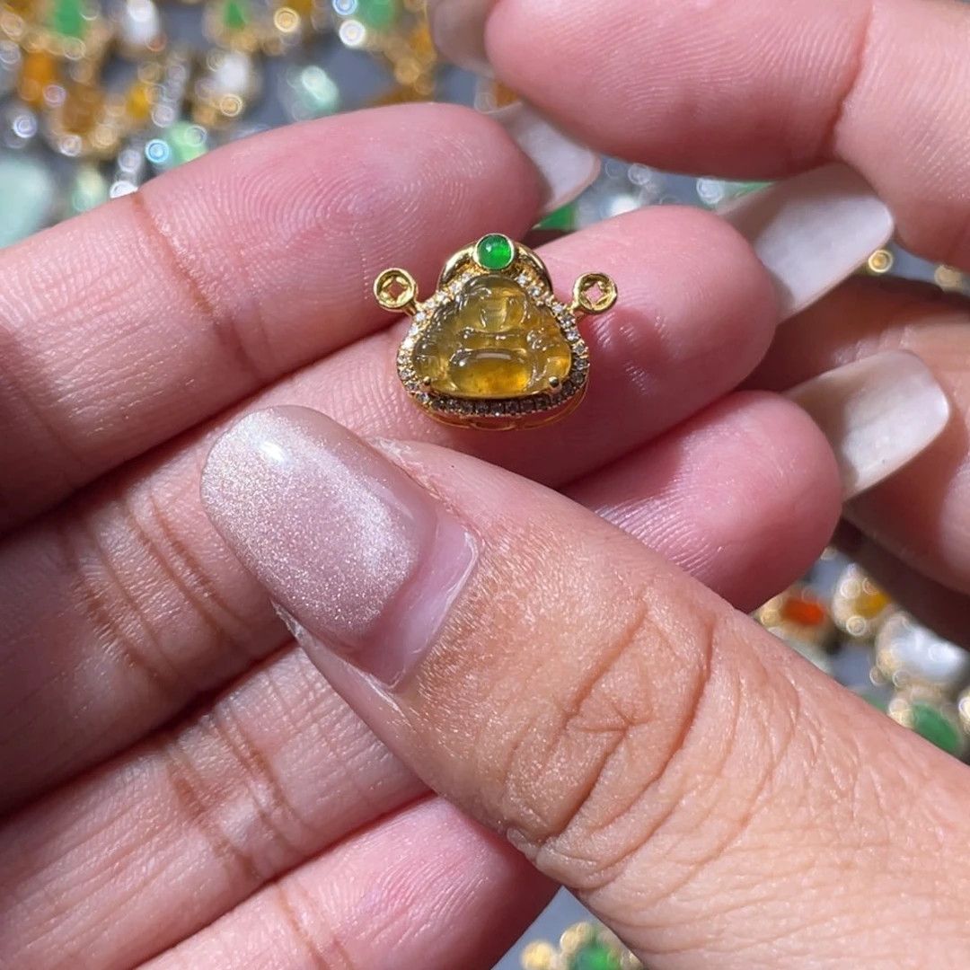 吊坠(不含链)18K金镶嵌翡翠