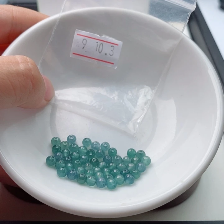 翡翠未镶嵌手链配饰