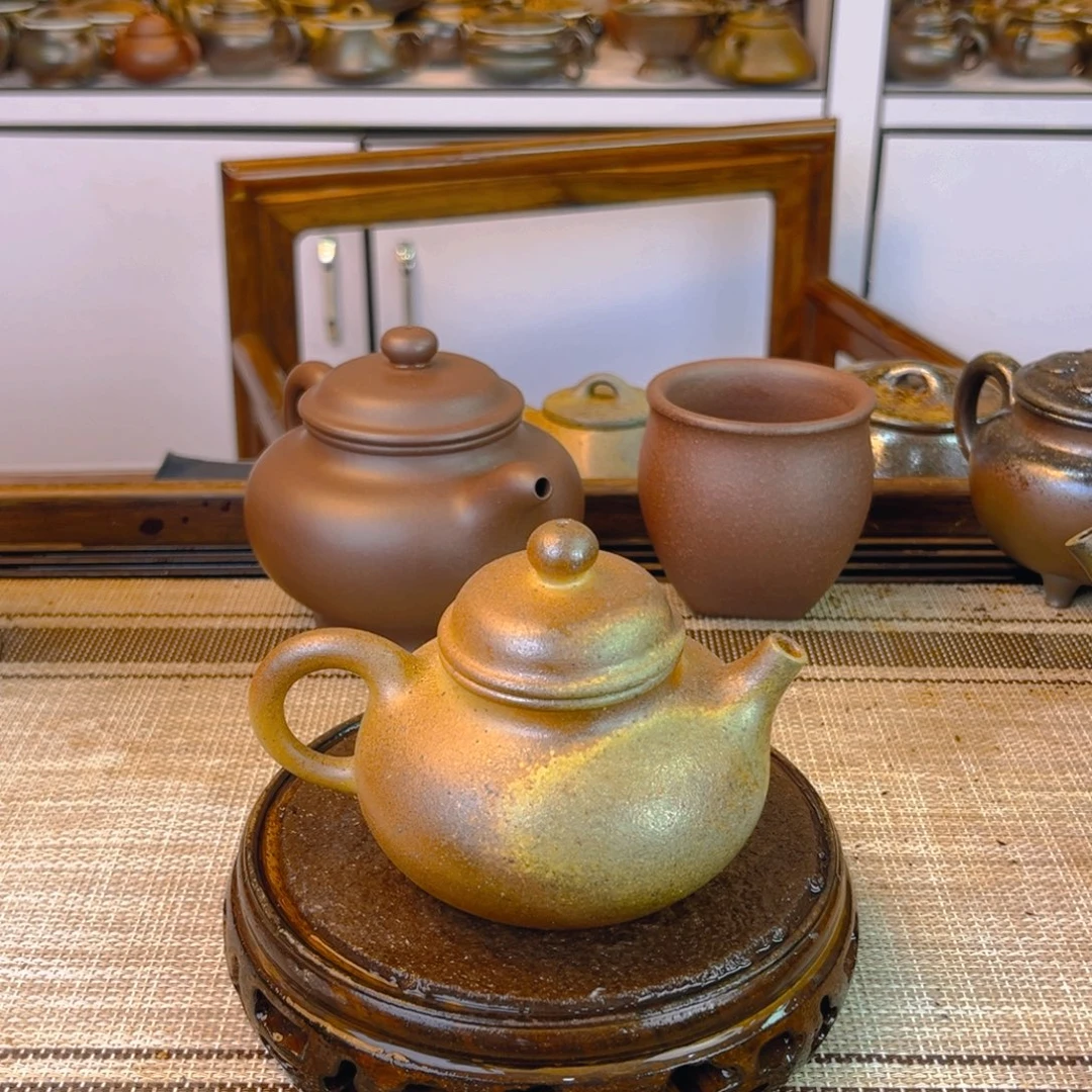 茶壶紫砂黄金段180cc