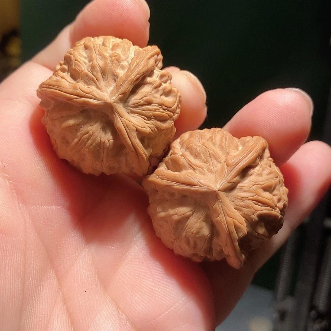 把件文玩核桃37石门元宝三棱全品